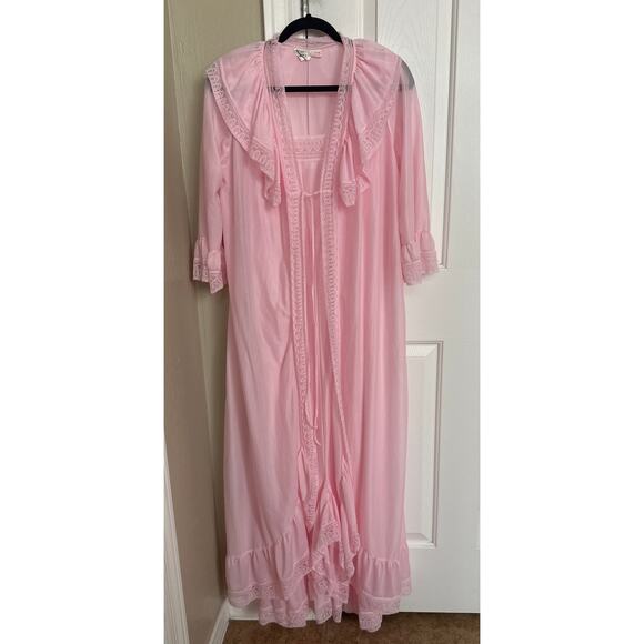 Vintage Pink Peignoir Nightgown Robe Set Small Lace‎ Detail - Picture 1 of 8